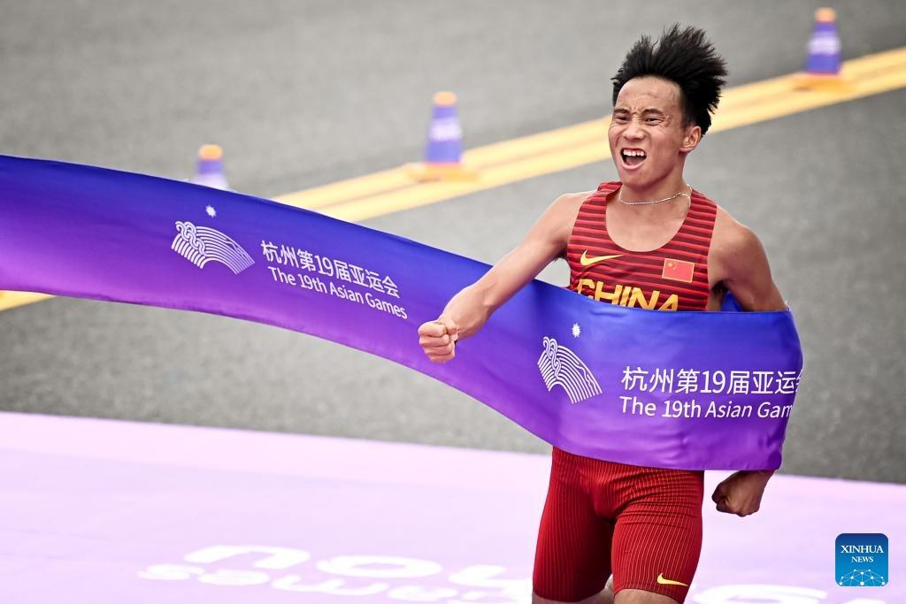 豪门的目光